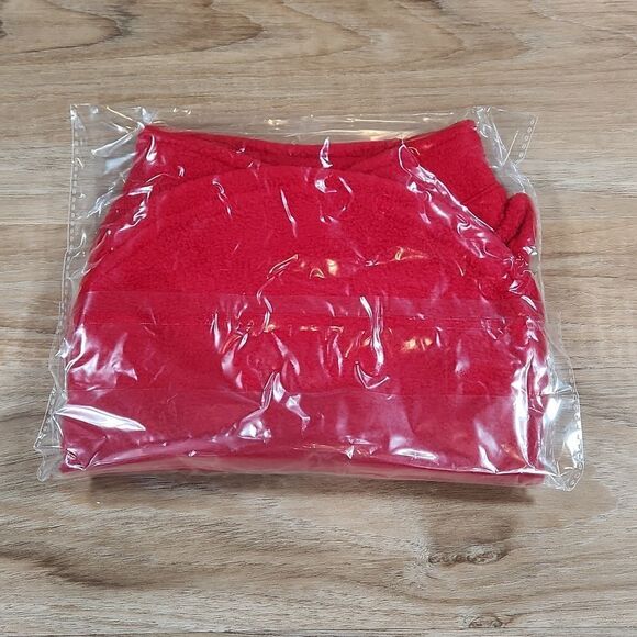 🩵HOST PICK NWT Red & Blue Cat or Dog Fleece Vest w/Leash Ring Set of 2 - Picture 7 of 10